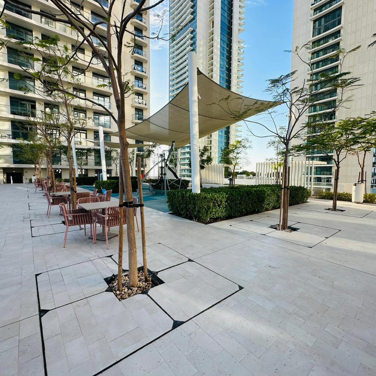 Amakin Beachfront Palm Jumeirah Marina Vista 2 Appartement
