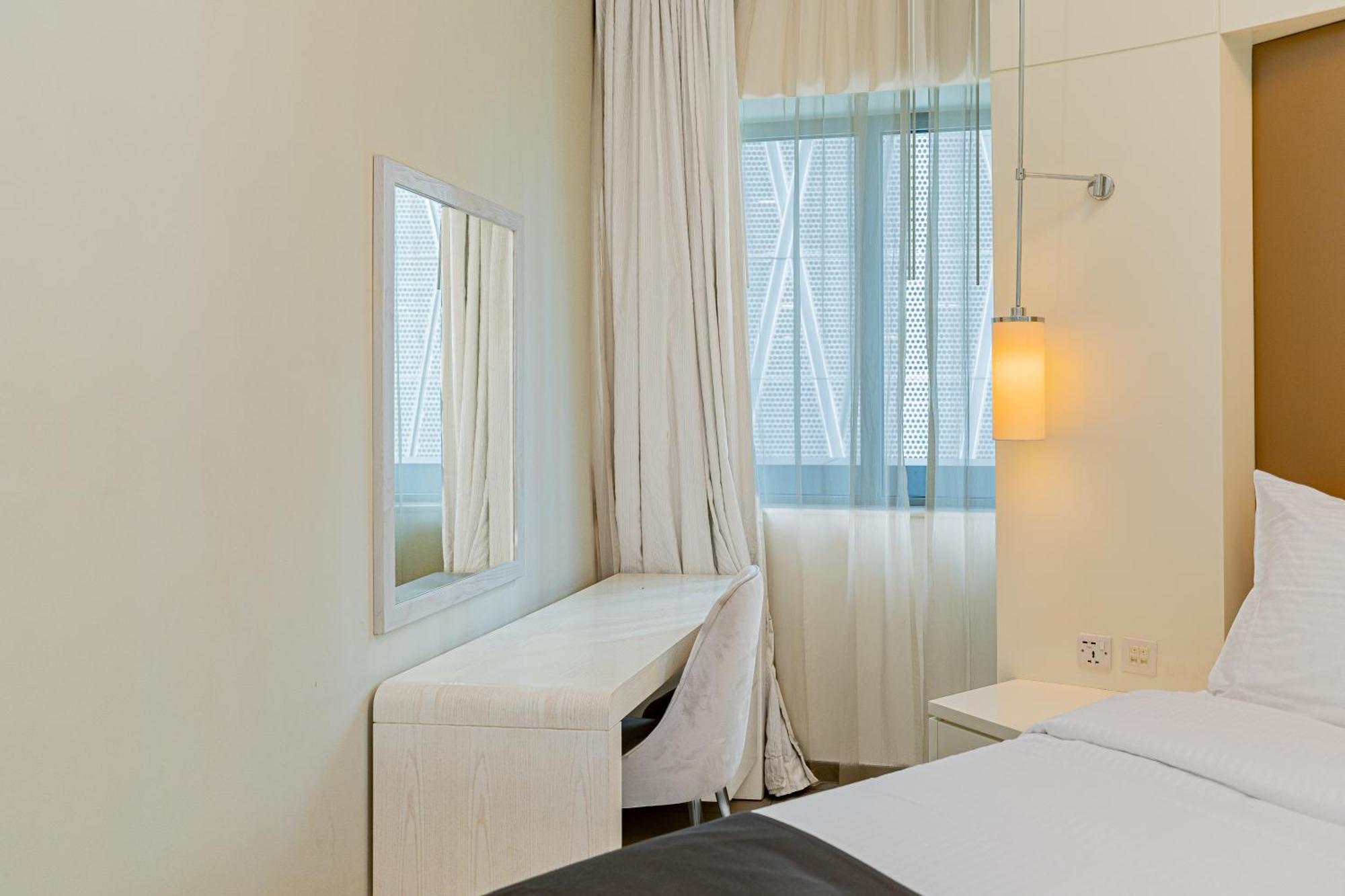 Escape24 - Vogue 1br Near Burj Khalifa And Mall Downtown Dubaï