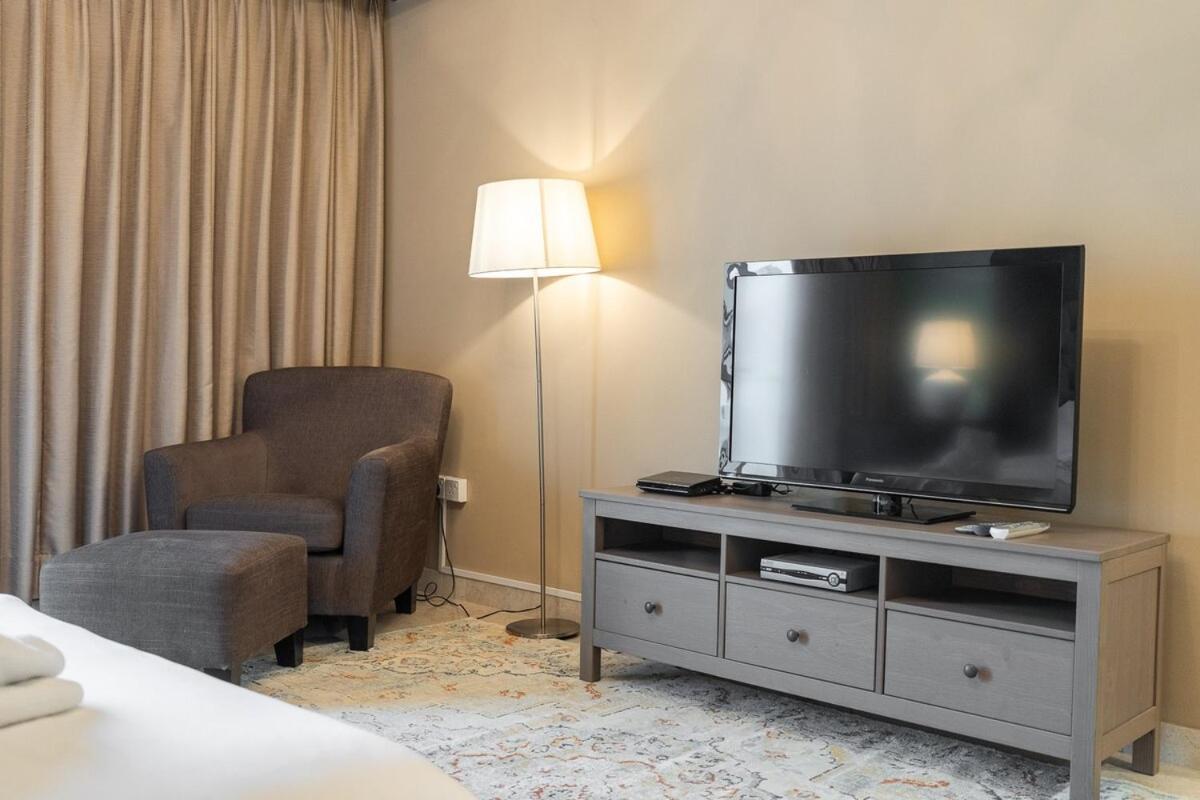 Amazing 4-bedroom Perfect For Families In Marina Appartamento Dubai