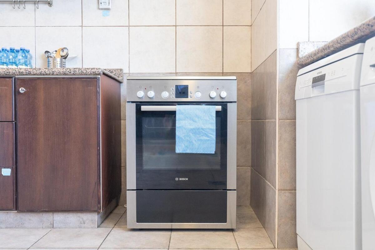 Amazing 4-bedroom Perfect For Families In Marina Appartamento