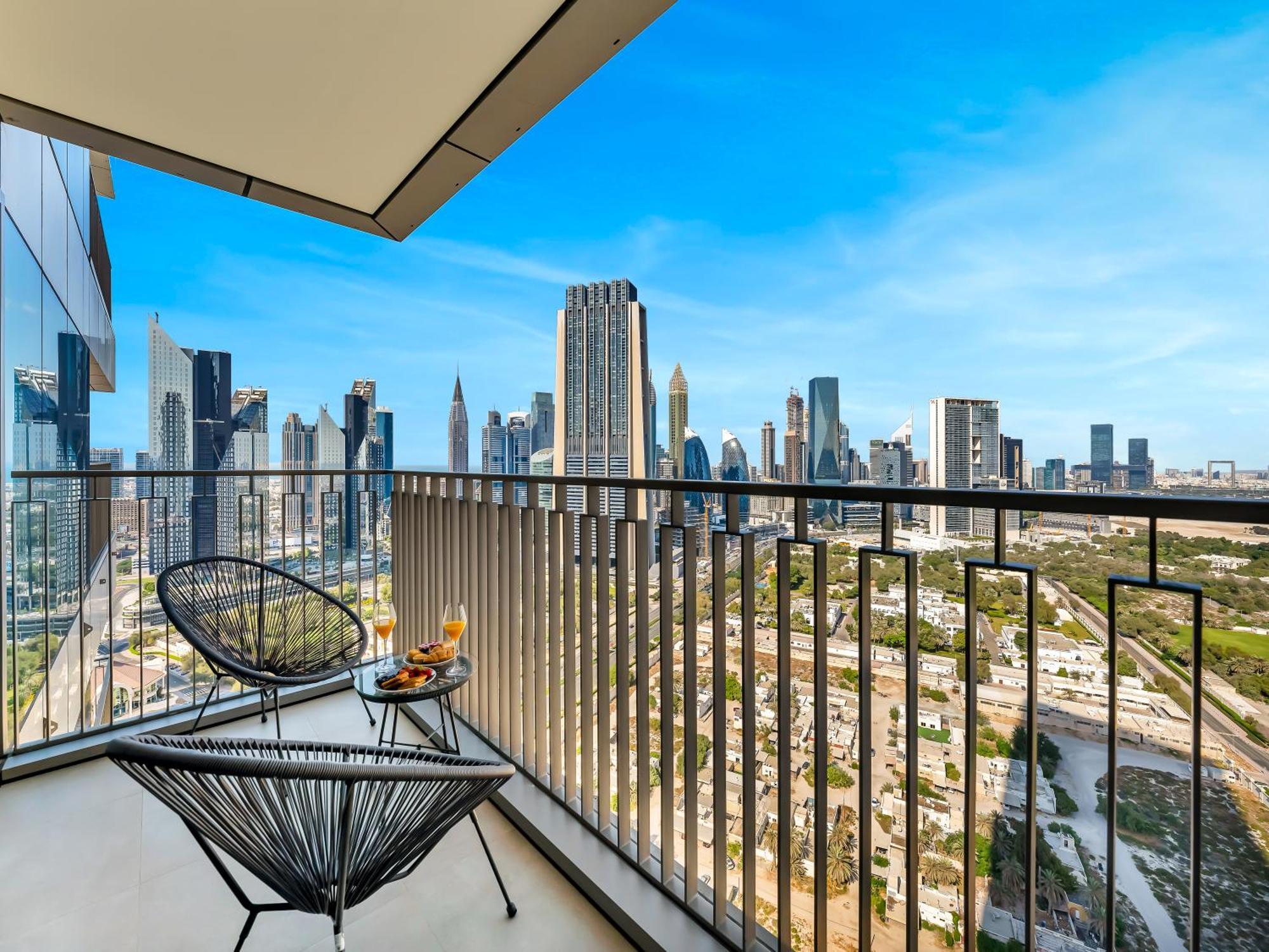 Lägenhet New Luxurious 2br Between Difc & Downtown Difc View