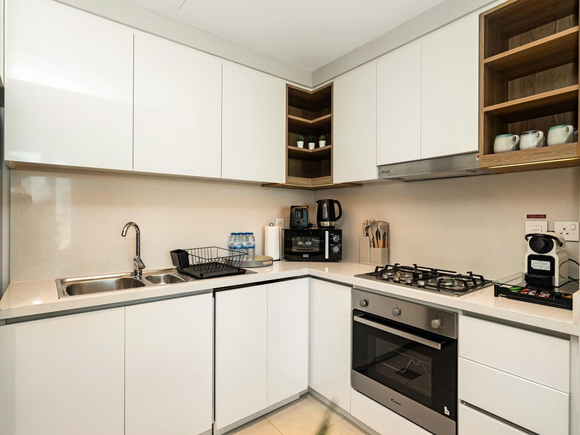 New Luxurious 2br Between Difc & Downtown Difc View Dubai