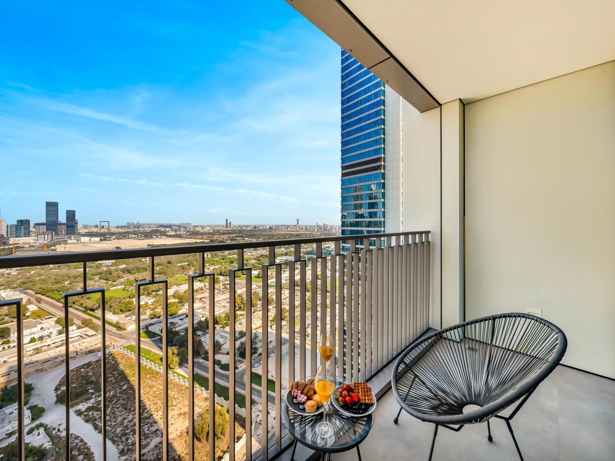 New Luxurious 2br Between Difc & Downtown Difc View Lägenhet