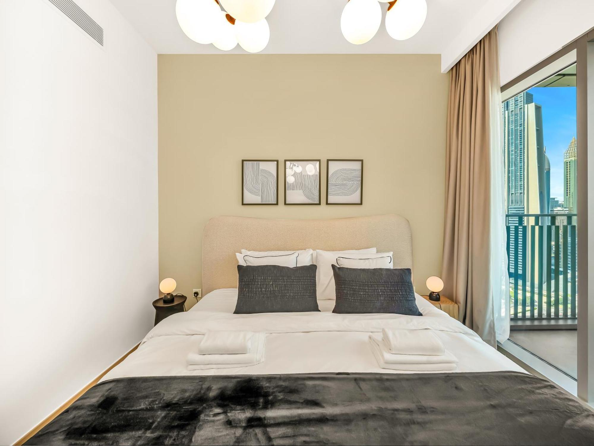 New Luxurious 2br Between Difc & Downtown Difc View Lägenhet