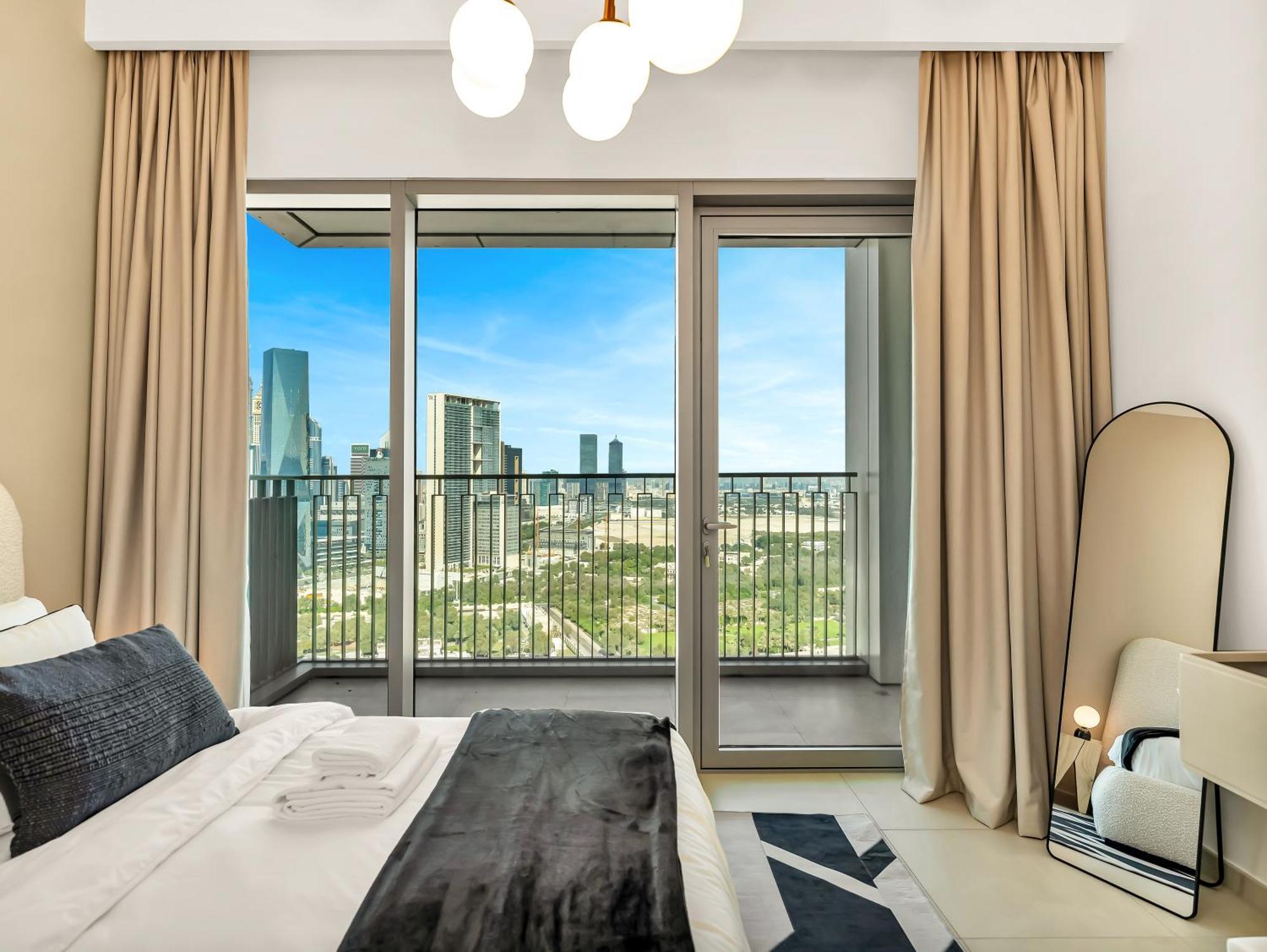New Luxurious 2br Between Difc & Downtown Difc View *