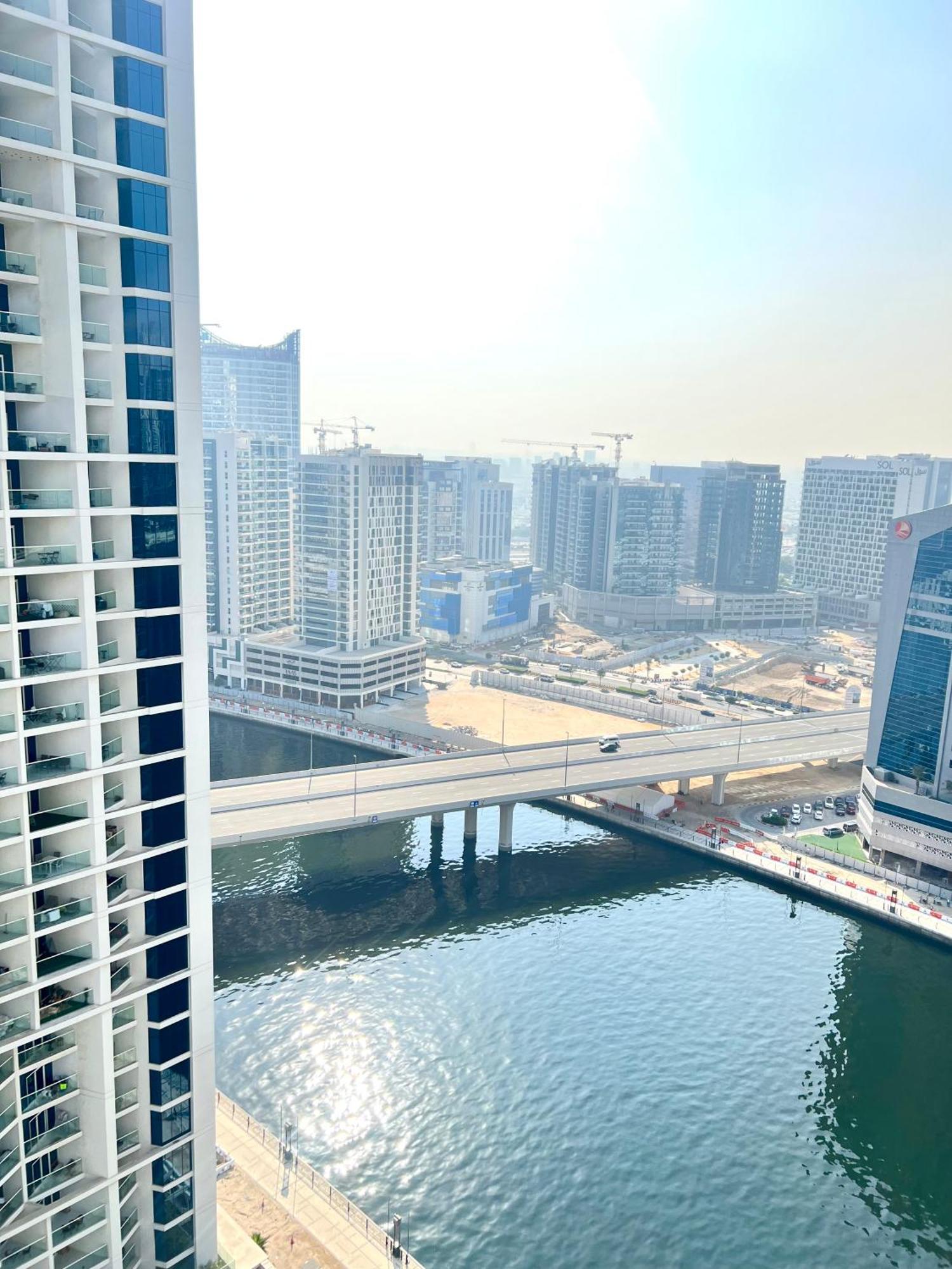 Lägenhet Luxury Near Burj Khalifa Dubai