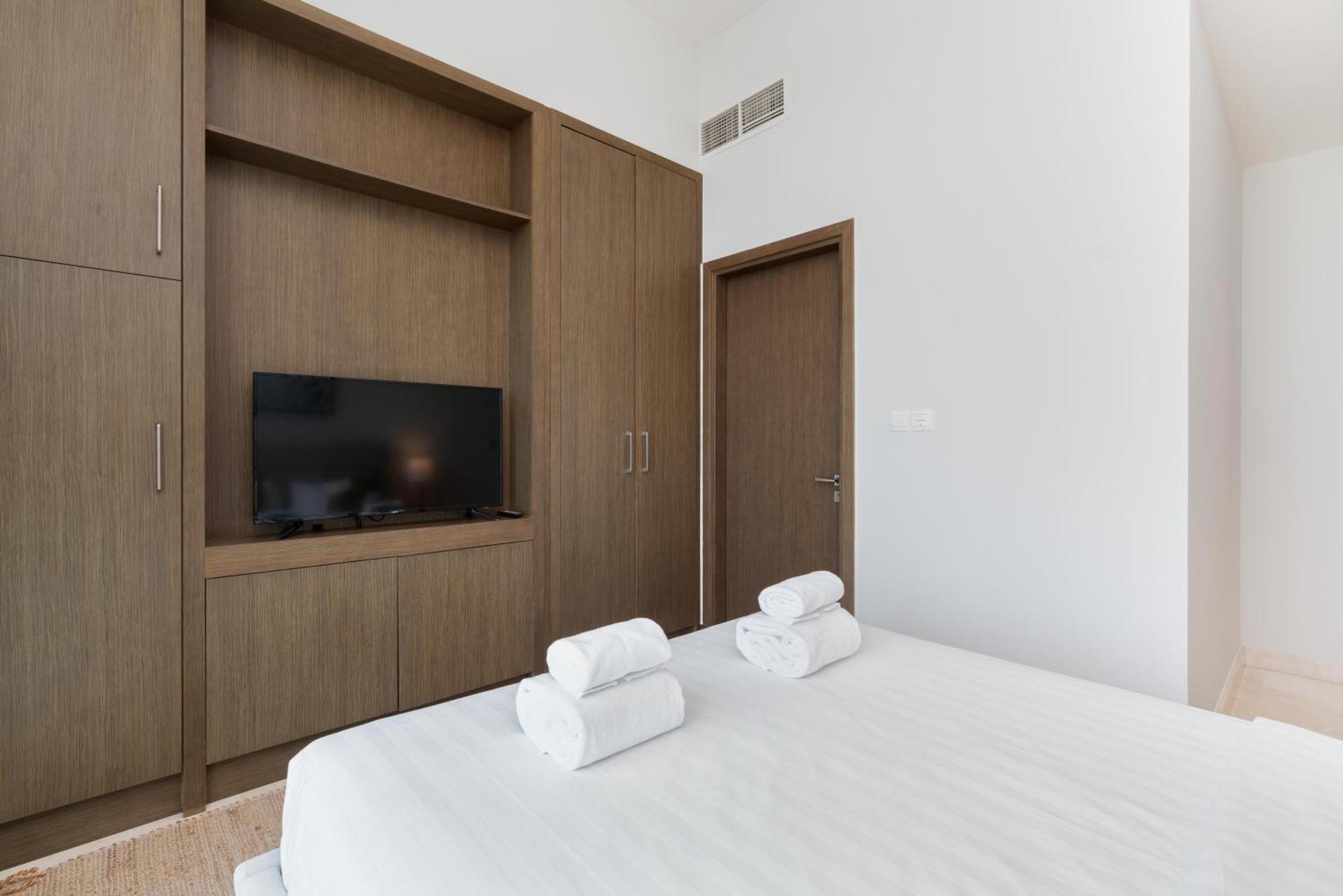 Appartement Holiday Boulevard - Luxury 3Br Penthouse With Burj Khalifa And Creek Views Dubaï