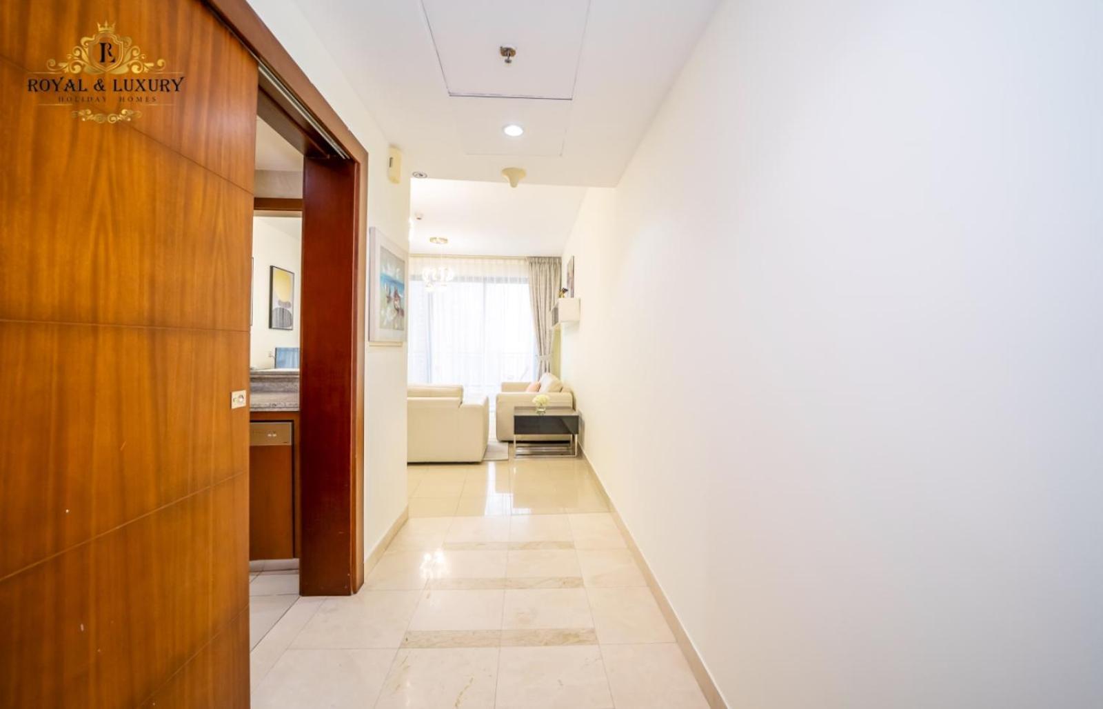 Appartement Chic 1-bedroom Haven In Standpoint A Tower, Downtown