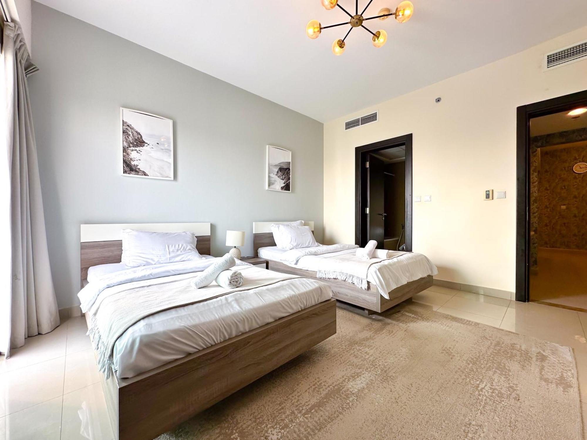 Cozy 2 Bedroom In Red In Sport Appartamento *