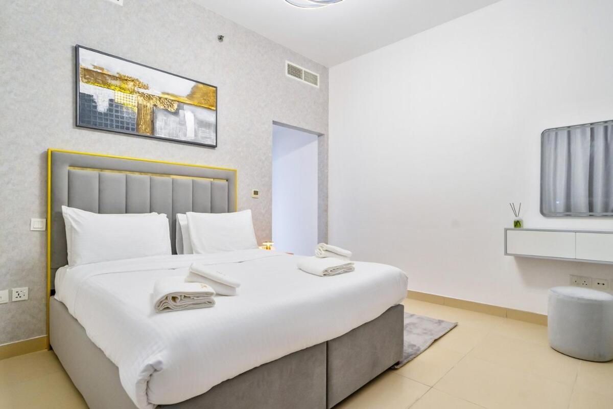 Zapbed House-sp 803 * Dubai