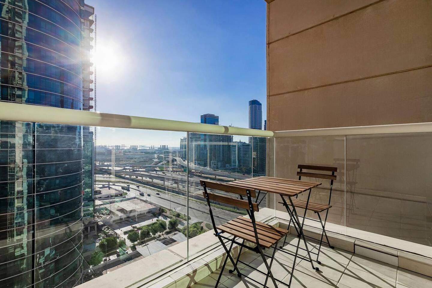 Appartement Short Walk To Marina & Jbr 1bhk Pool & Gym