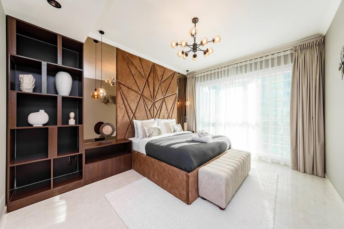 Short Walk To Marina & Jbr 1bhk Pool & Gym Appartement *