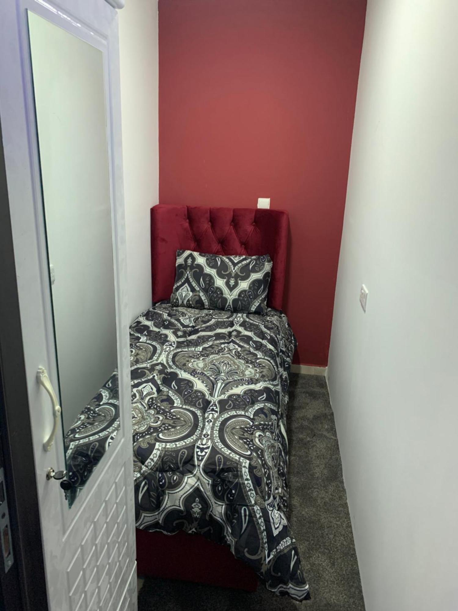 Capsulehotel Paz Luxurious Space *