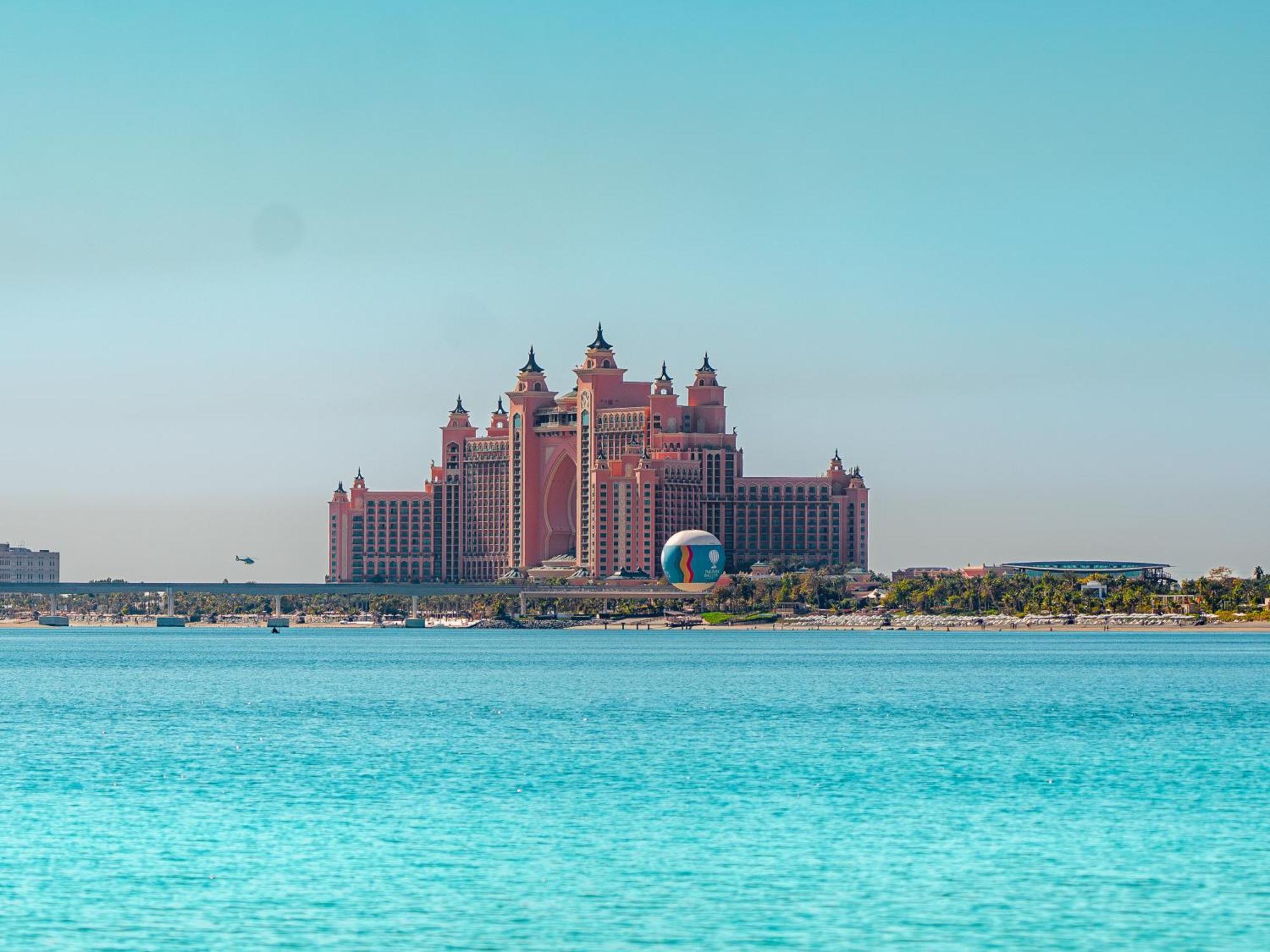 Resort C And The Palm 5*