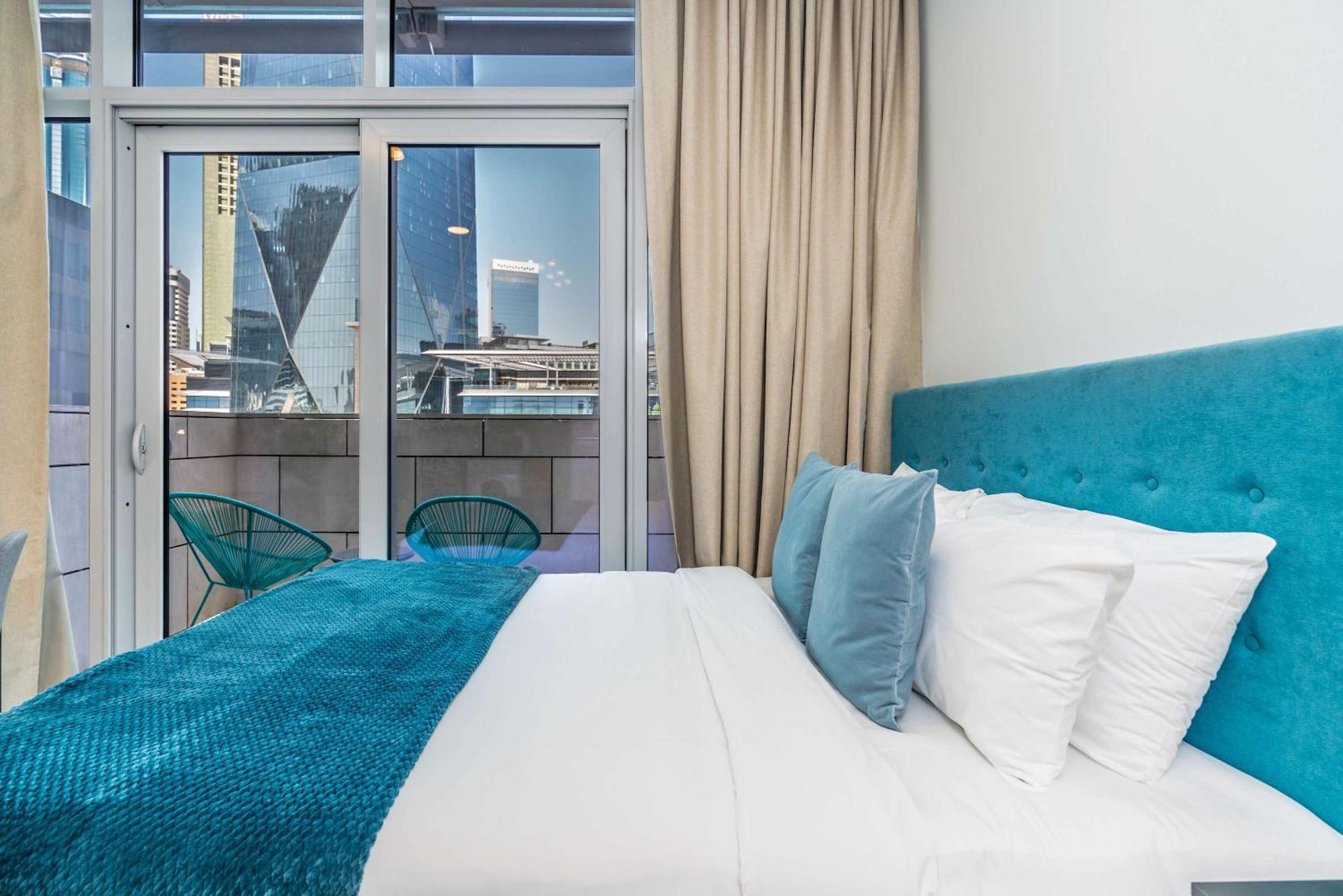Apartment Silkhaus Newly Furnished Facing Difc With Pool And Gym Access Dubai