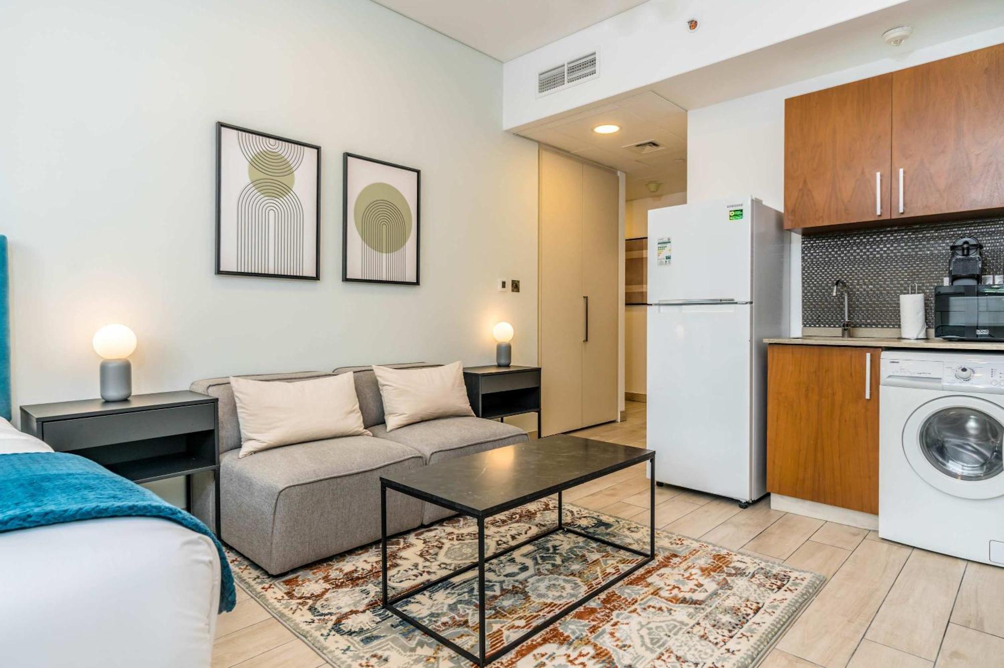 Apartment Silkhaus Newly Furnished Facing Difc With Pool And Gym Access *