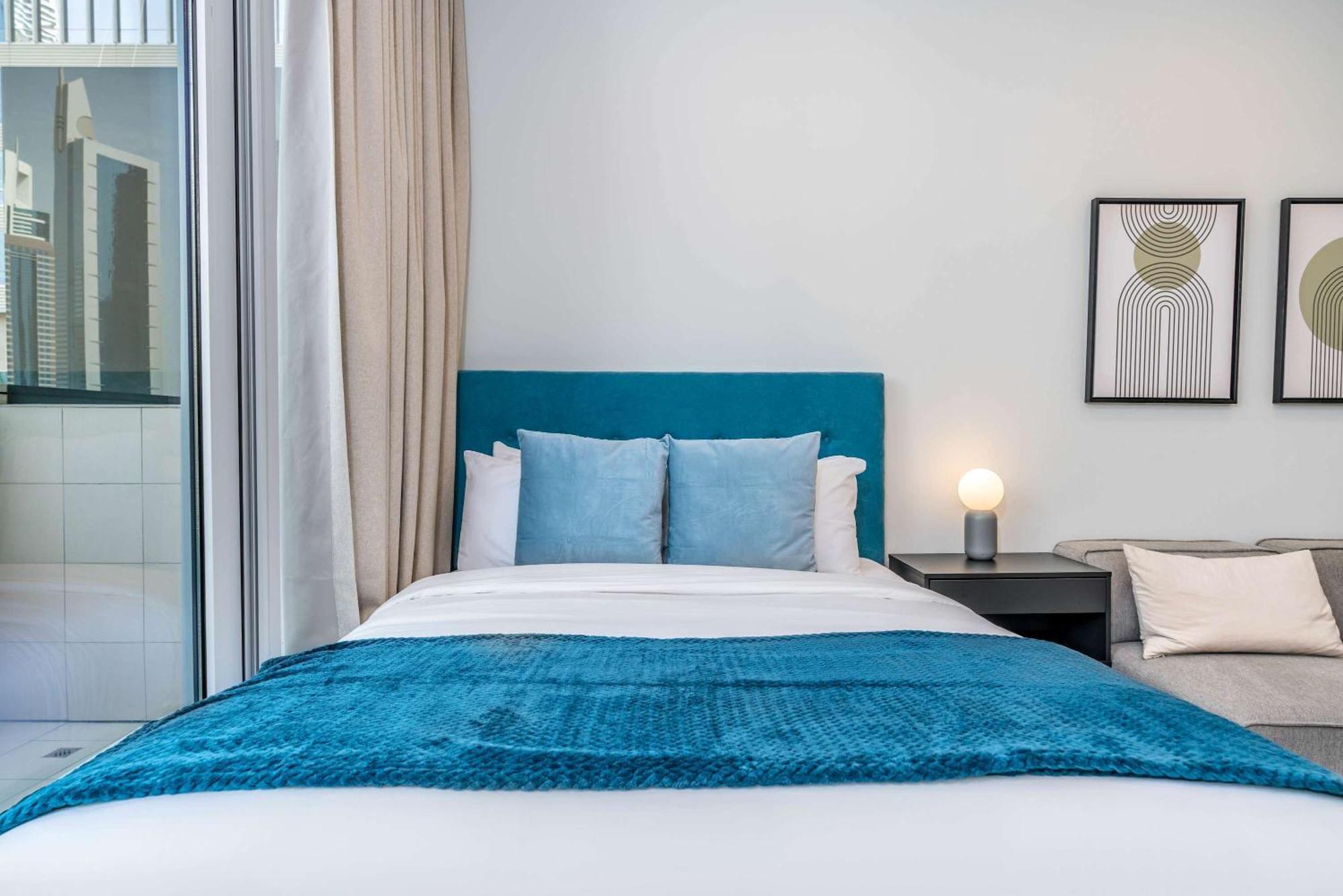 Silkhaus Newly Furnished Facing Difc With Pool And Gym Access
