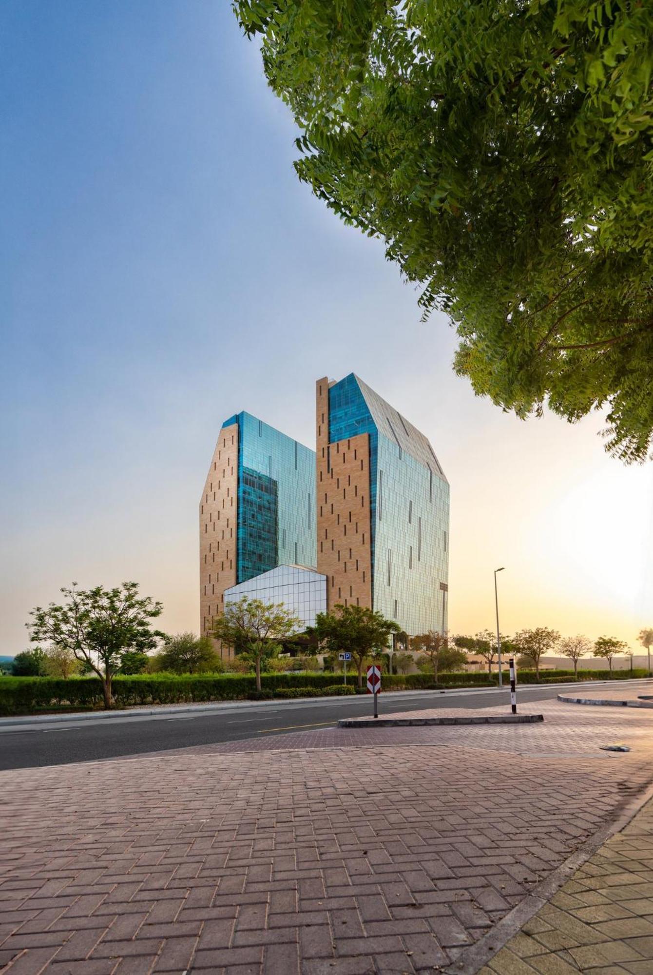 & - Science Park By Ihg 4* Dubái