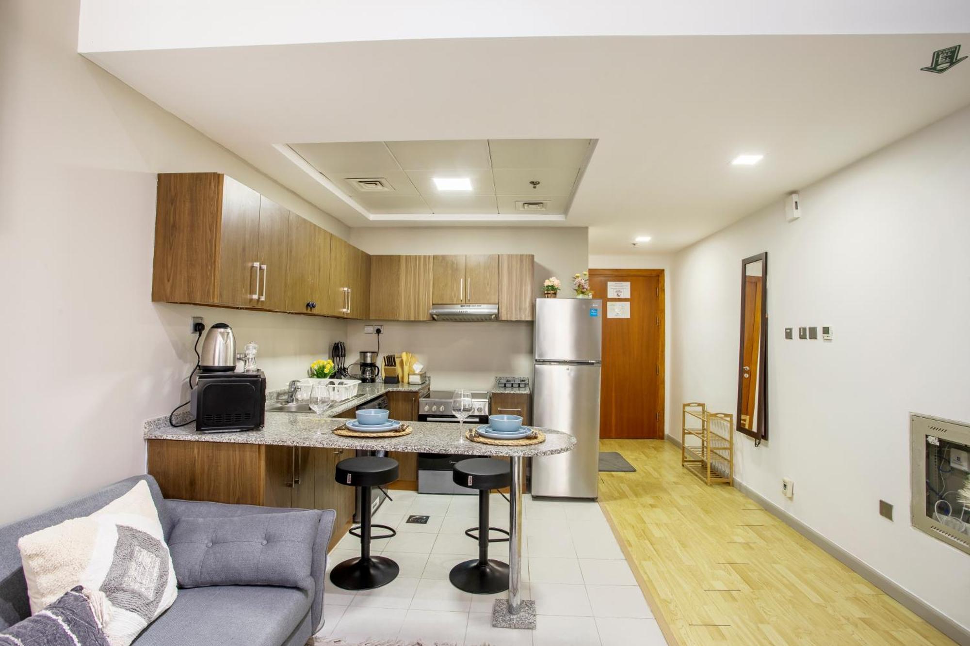 Upscale In Binghatti Apartments, Dso Dubái