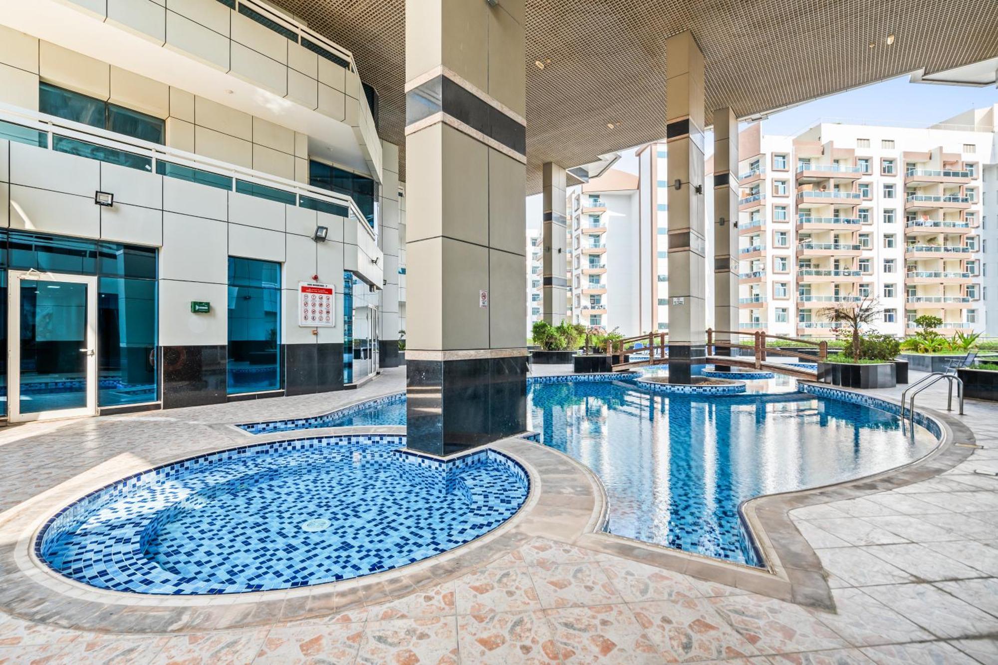 Cozy 1 Bedroom In Axis 2 Dso