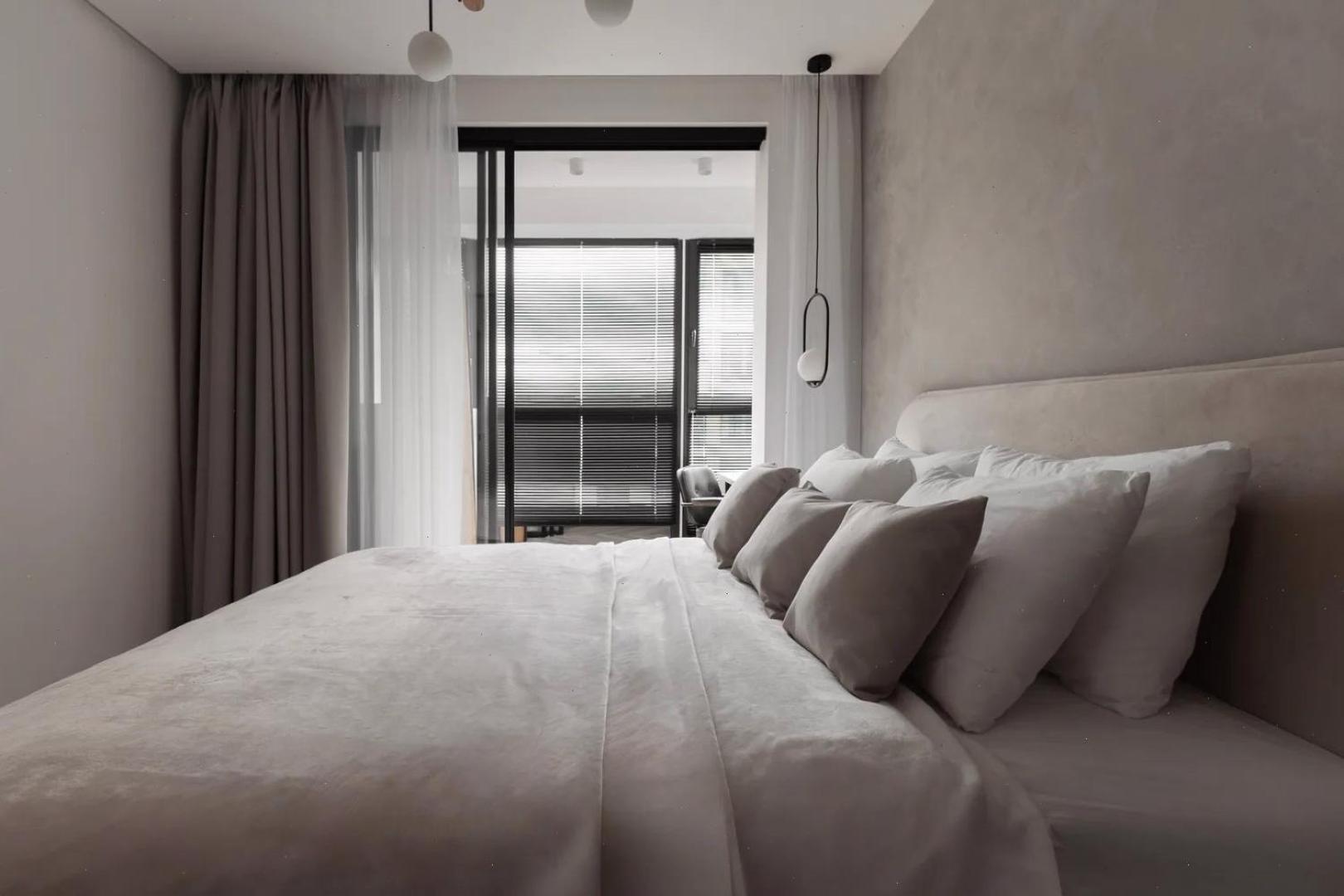 Marquise Square Tower Luxury App's Dubai