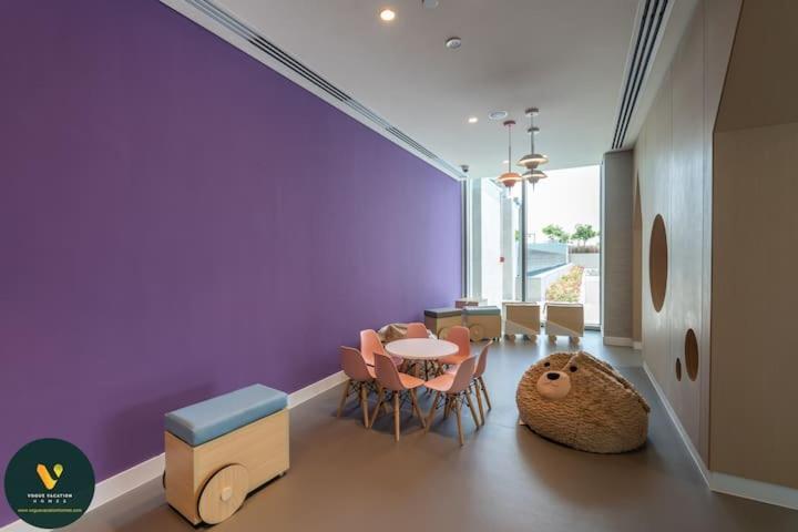 Downtown Views Ii - Vogue -tower 1, -1 Bedroom That Sleeps 3 -13th Floor -large Balcony With Views Appartement *