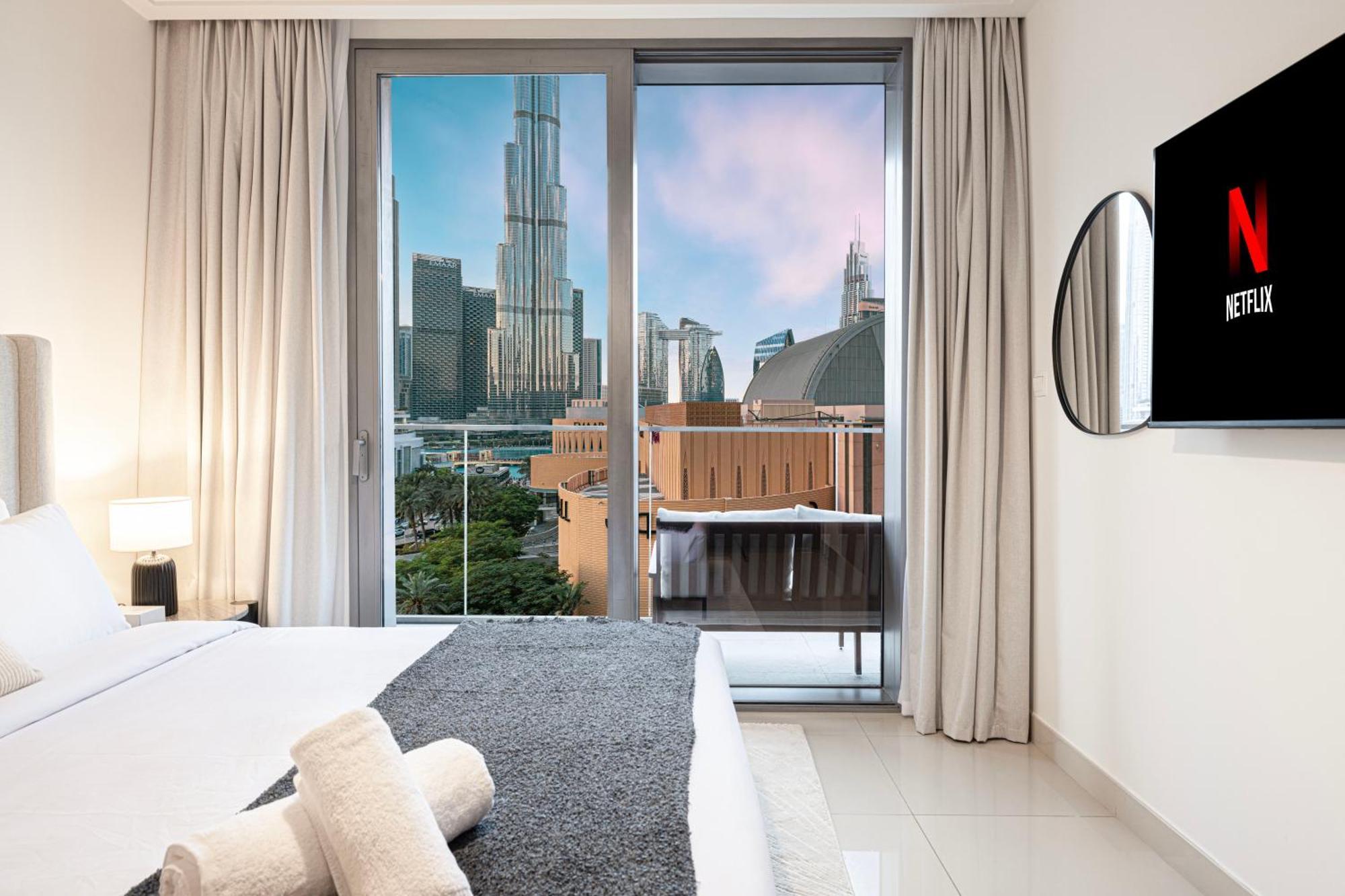 Appartement Luxe 1br With Full Burj Views And Mall Access