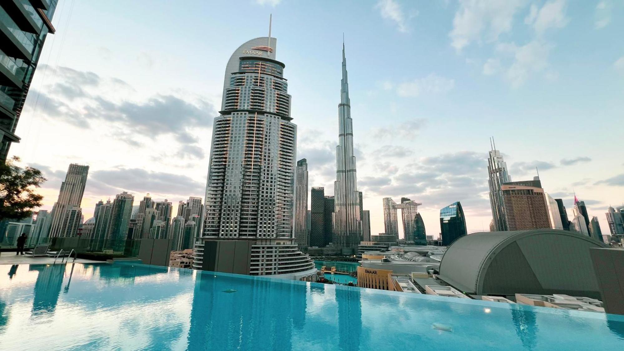 Luxe 1br With Full Burj Views And Mall Access * Dubaï