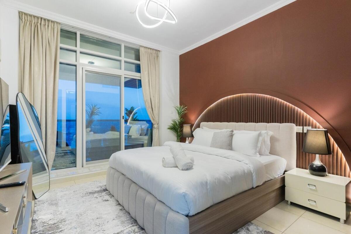 New Elegant & Luxury 3br In Marina