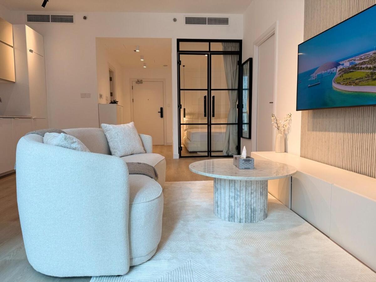 Cozy And Modern Two Bedroom In Marina Apartamento *