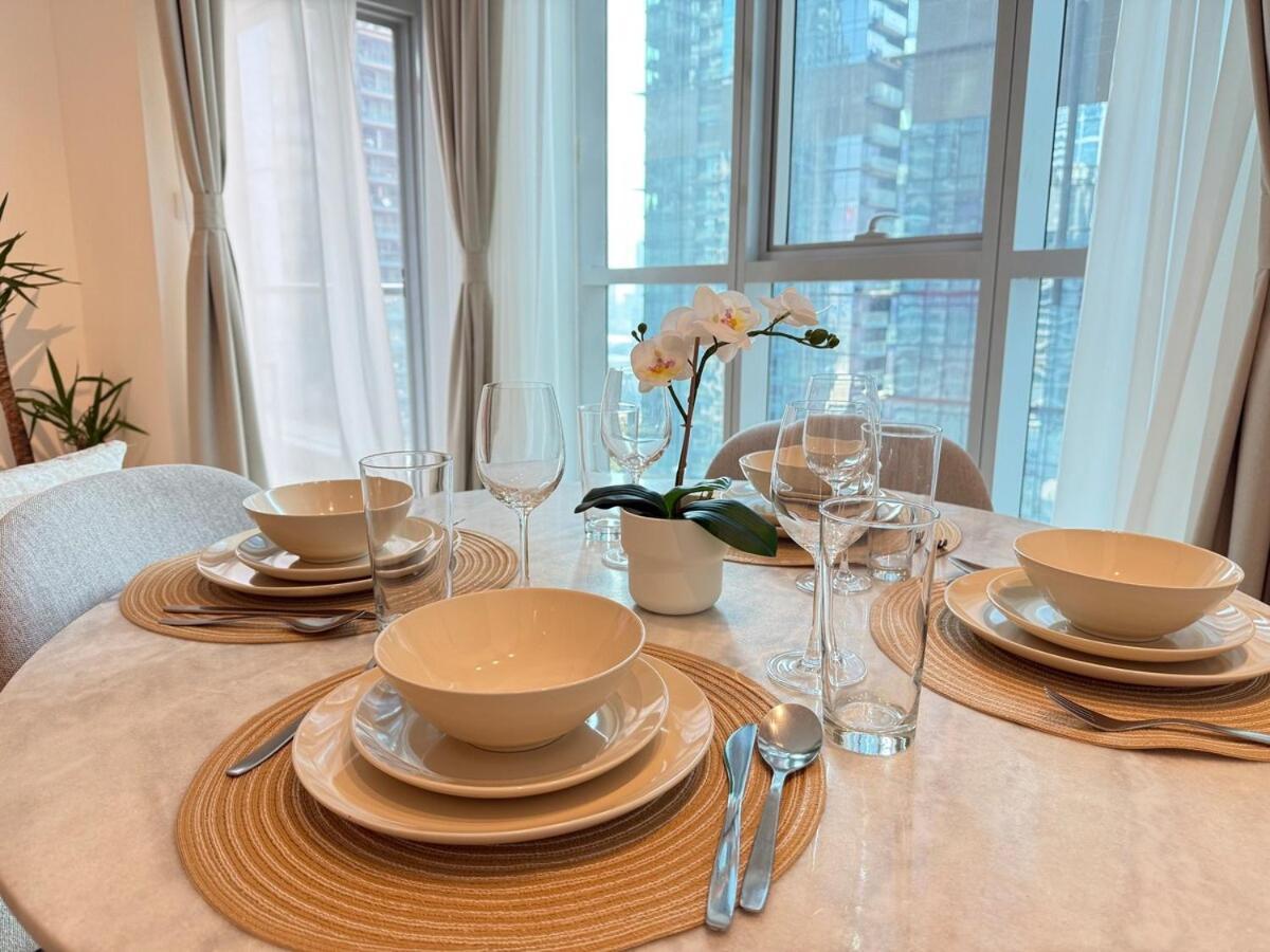 Cozy And Modern Two Bedroom In Marina * Dubái