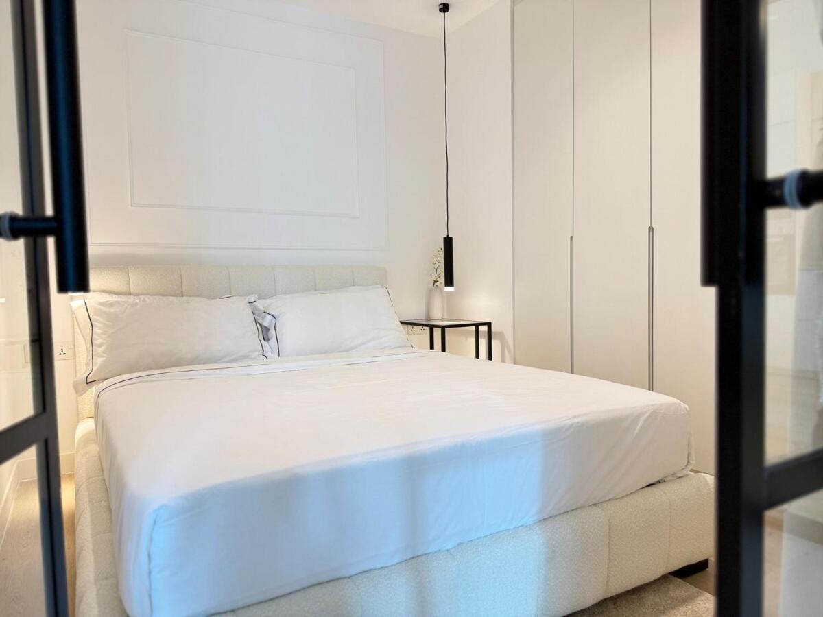 Cozy And Modern Two Bedroom In Marina Apartamento *