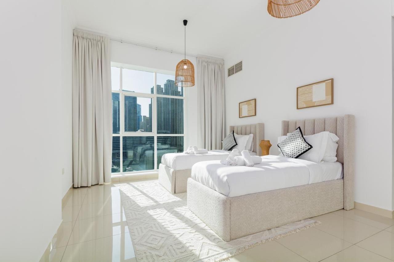 Waterfront Flat Stunning View Sleeps 6 * Dubaï