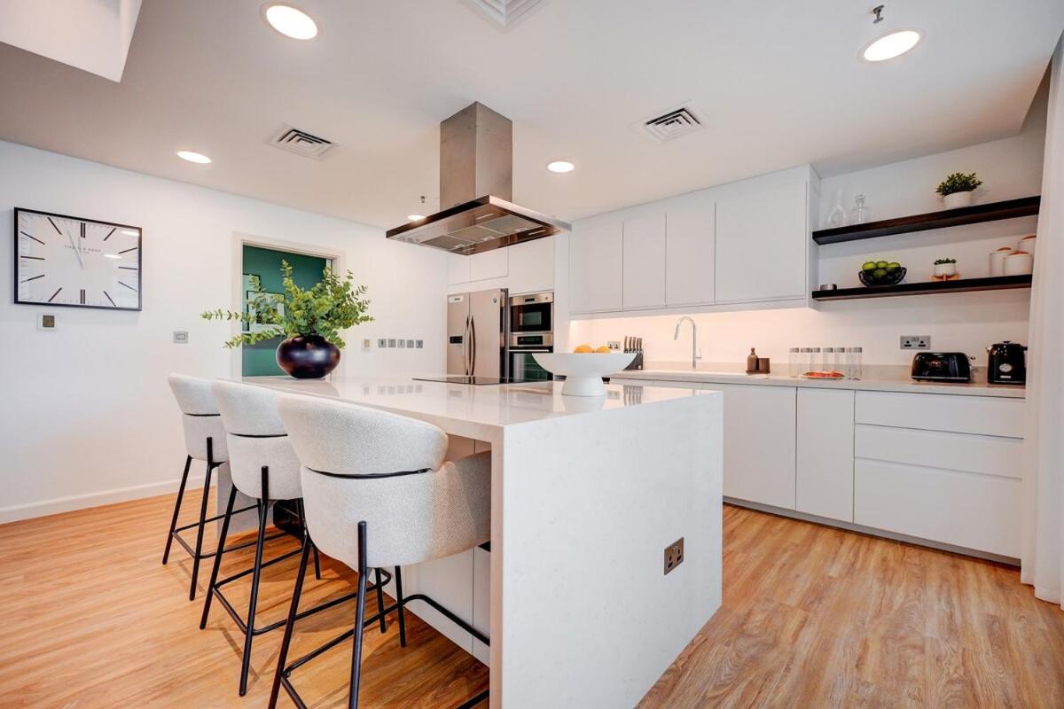 Luxurious 4-bedroom Perfect For Families In Marina Appartement Dubaï