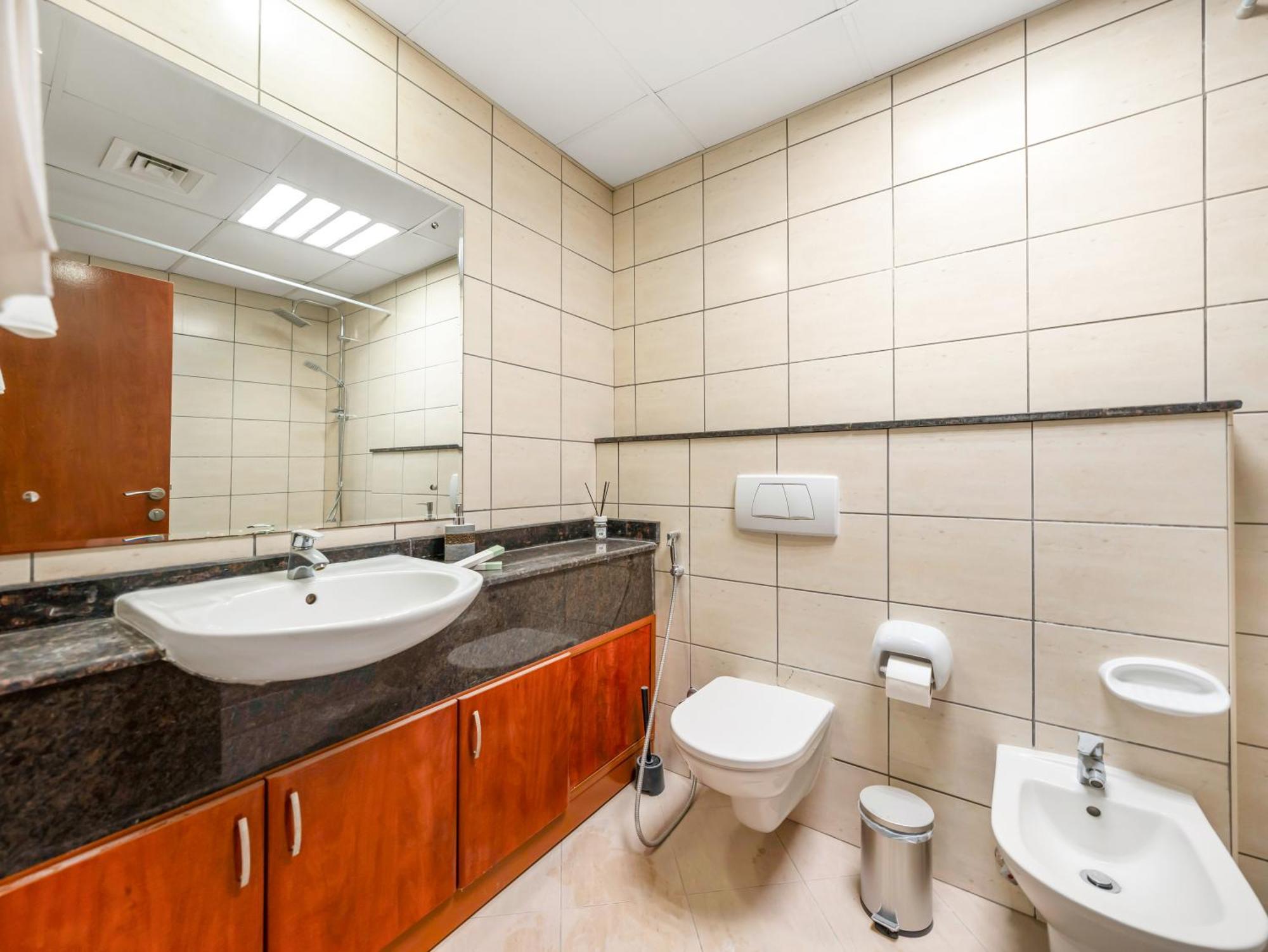 Spacious 3br High Floor Palm View In Marina * Dubaï