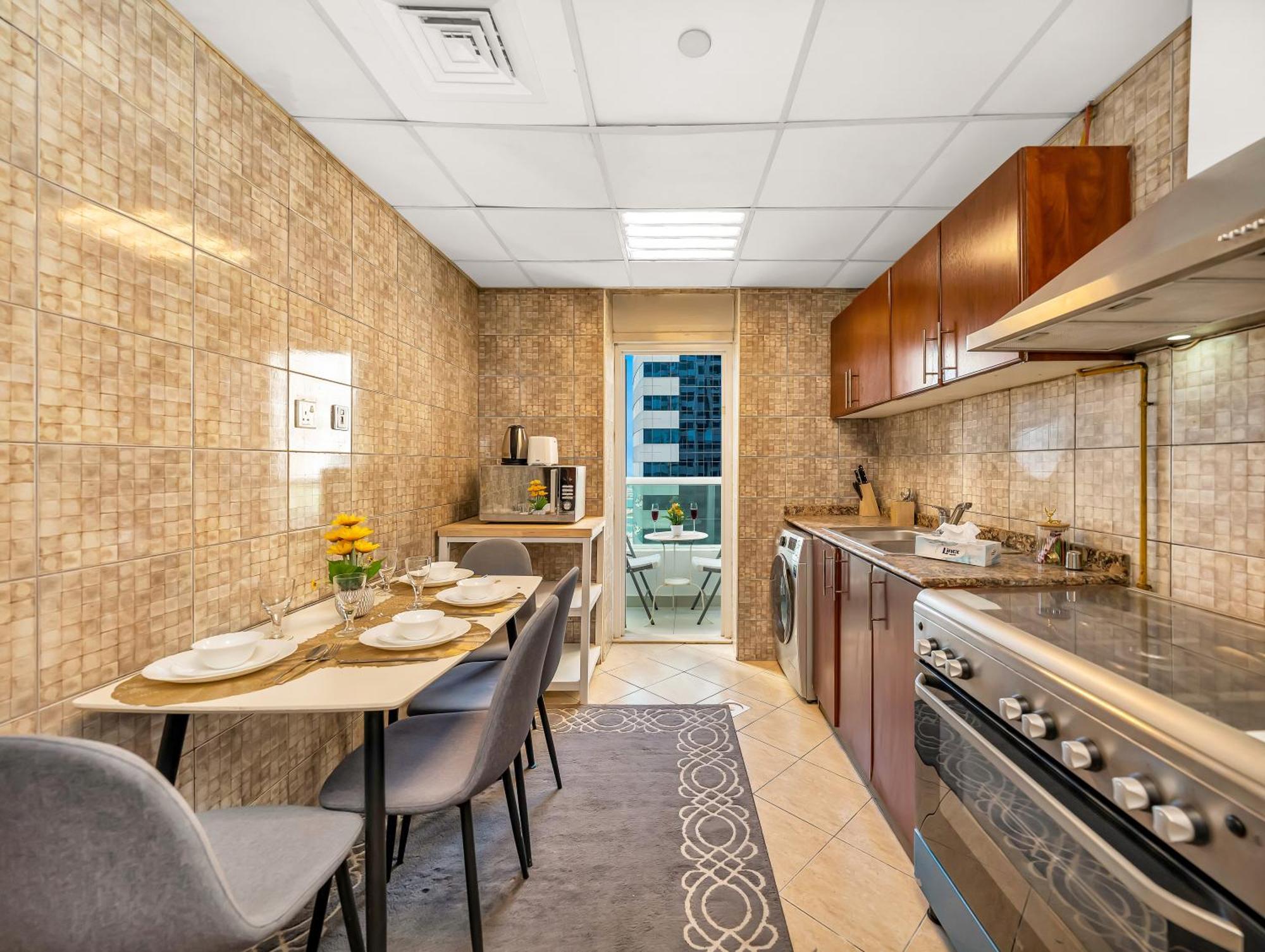 Spacious 3br High Floor Palm View In Marina Appartement