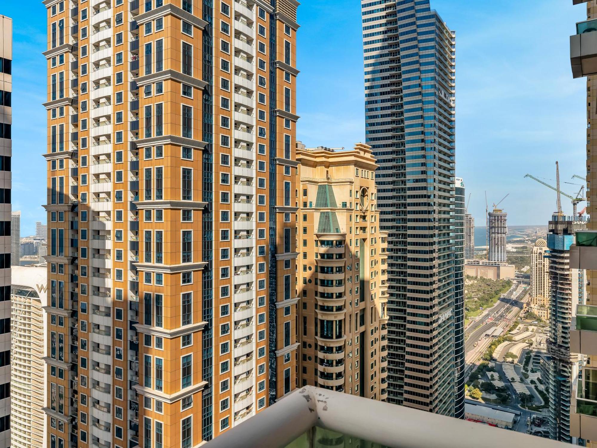 Spacious 3br High Floor Palm View In Marina Appartement Dubaï