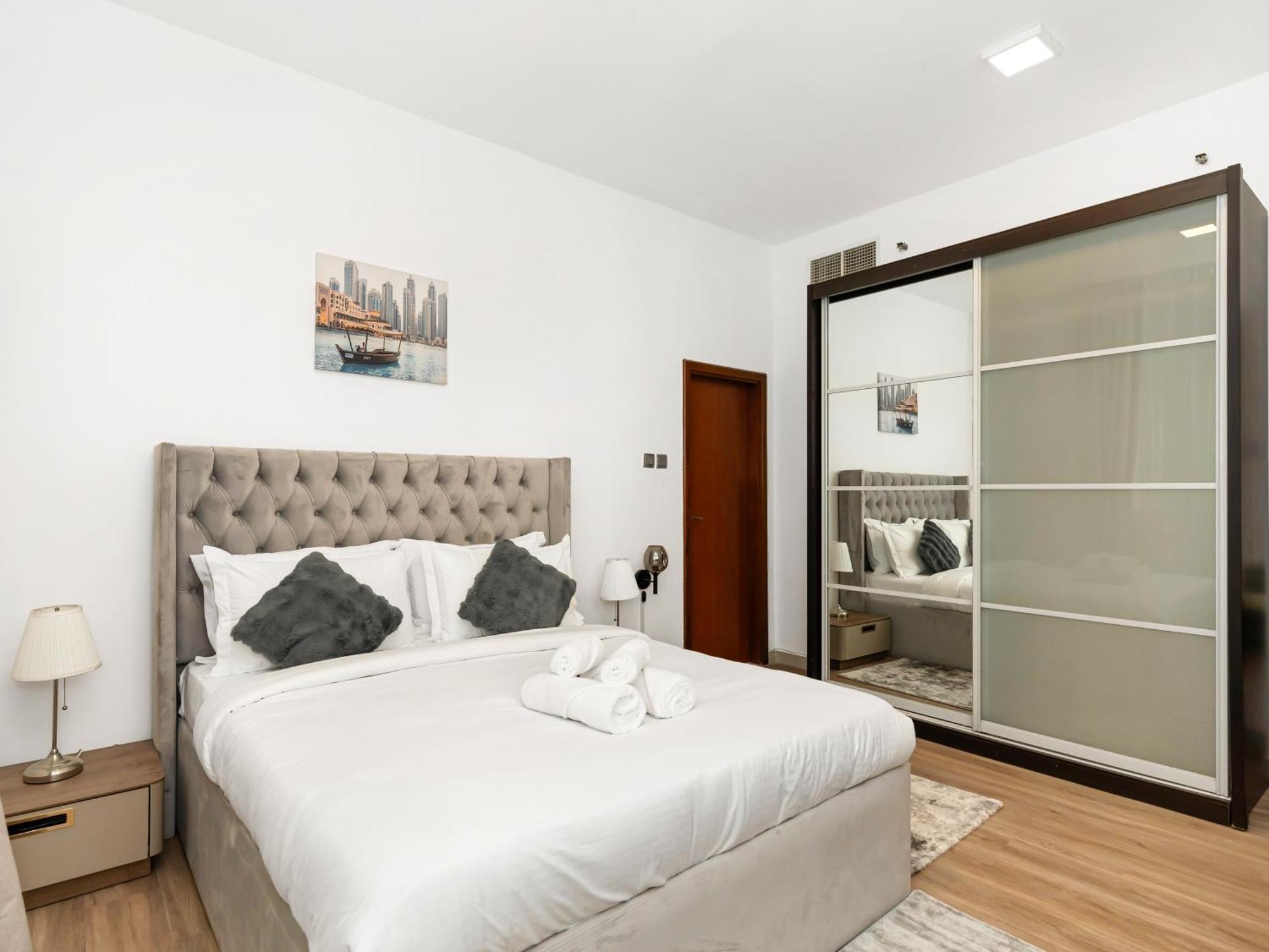 Spacious 3br High Floor Palm View In Marina * Dubaï