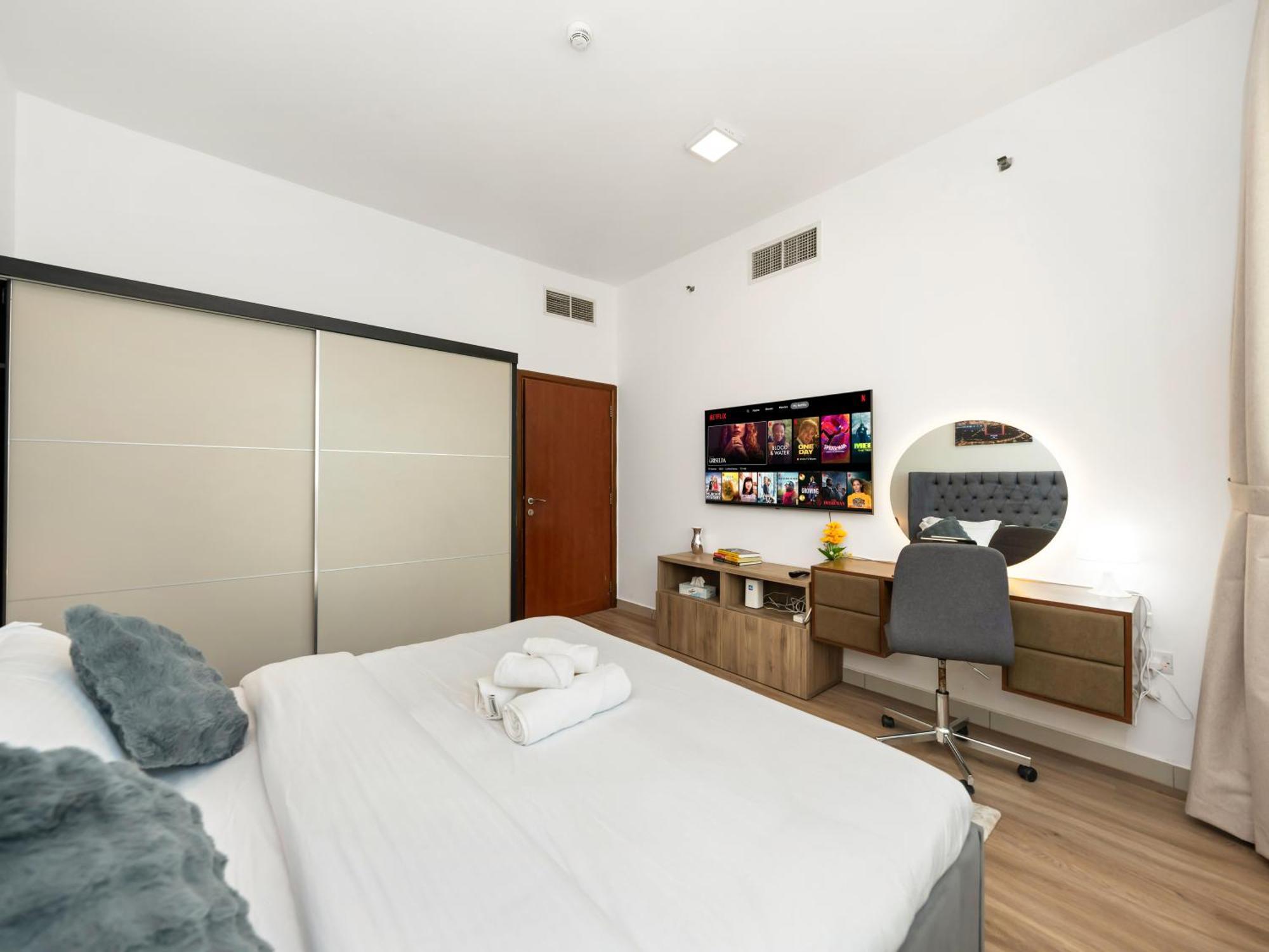 Spacious 3br High Floor Palm View In Marina Dubaï