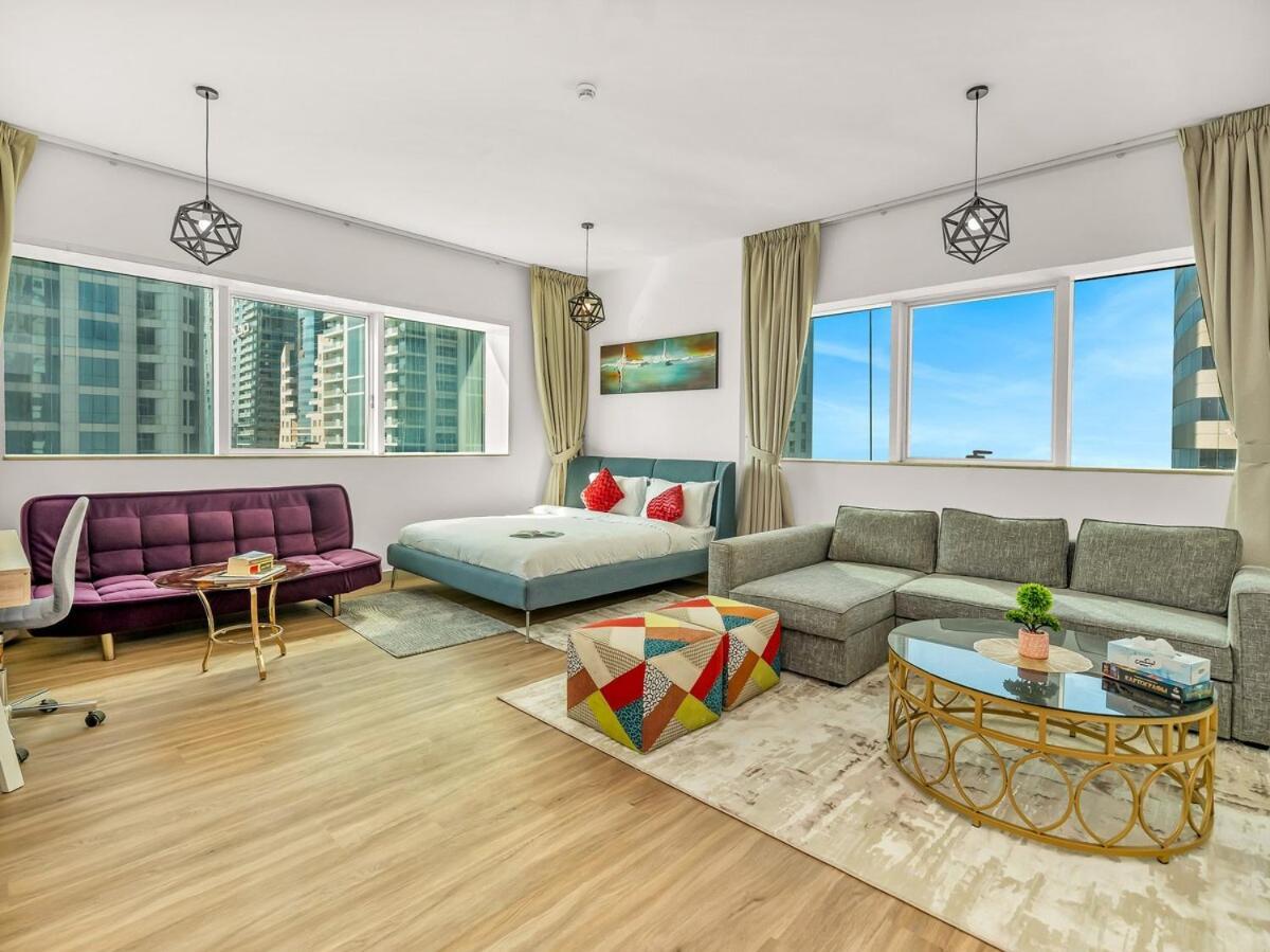 Spacious 3br High Floor Palm View In Marina Dubaï