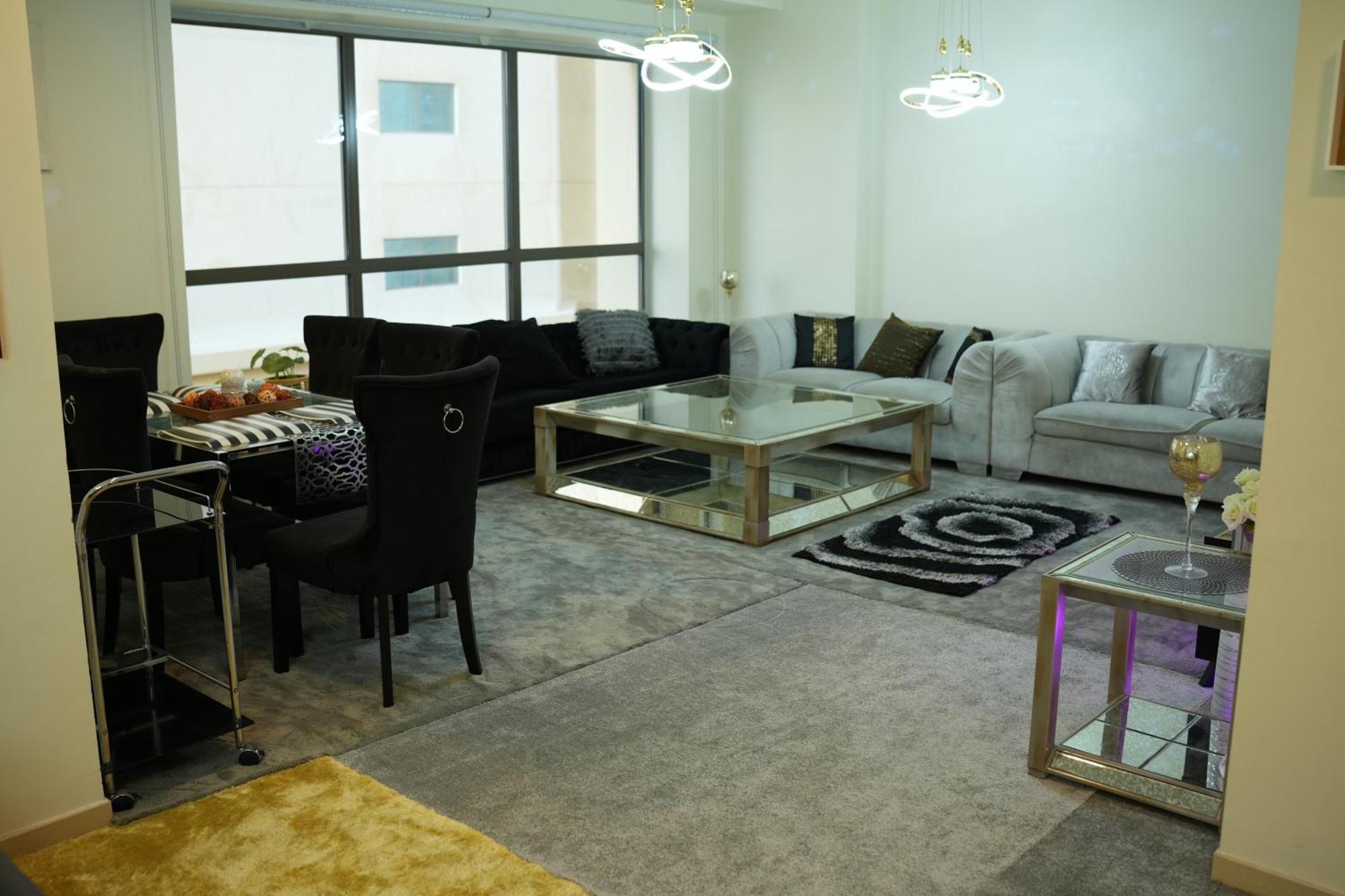 Hôtel capsule Yellow Parrot Jbr *
