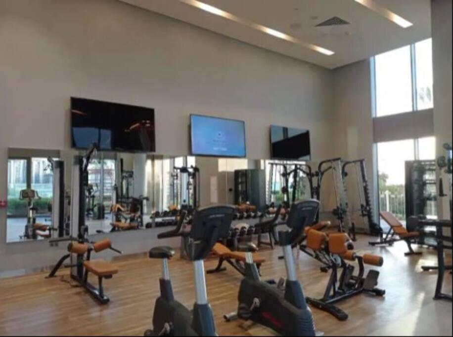 Luxury 2 Bed With Bluewater Views & Infinity Pool Dubaï