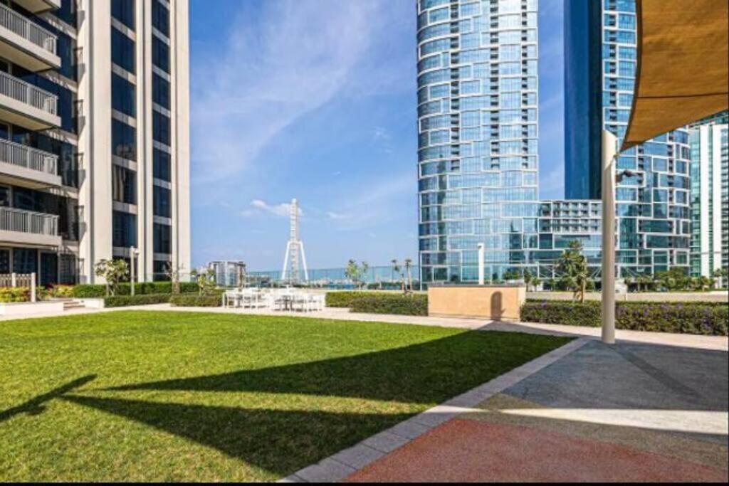 Luxury 2 Bed With Bluewater Views & Infinity Pool Appartement