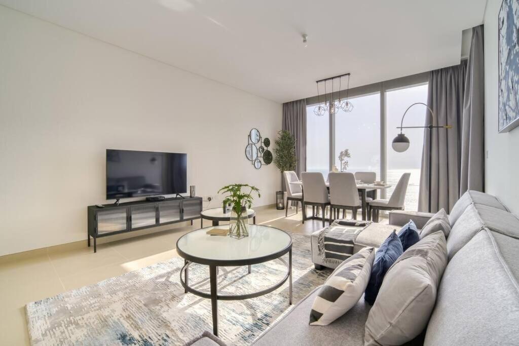 Luxury 2 Bed With Bluewater Views & Infinity Pool Appartement *