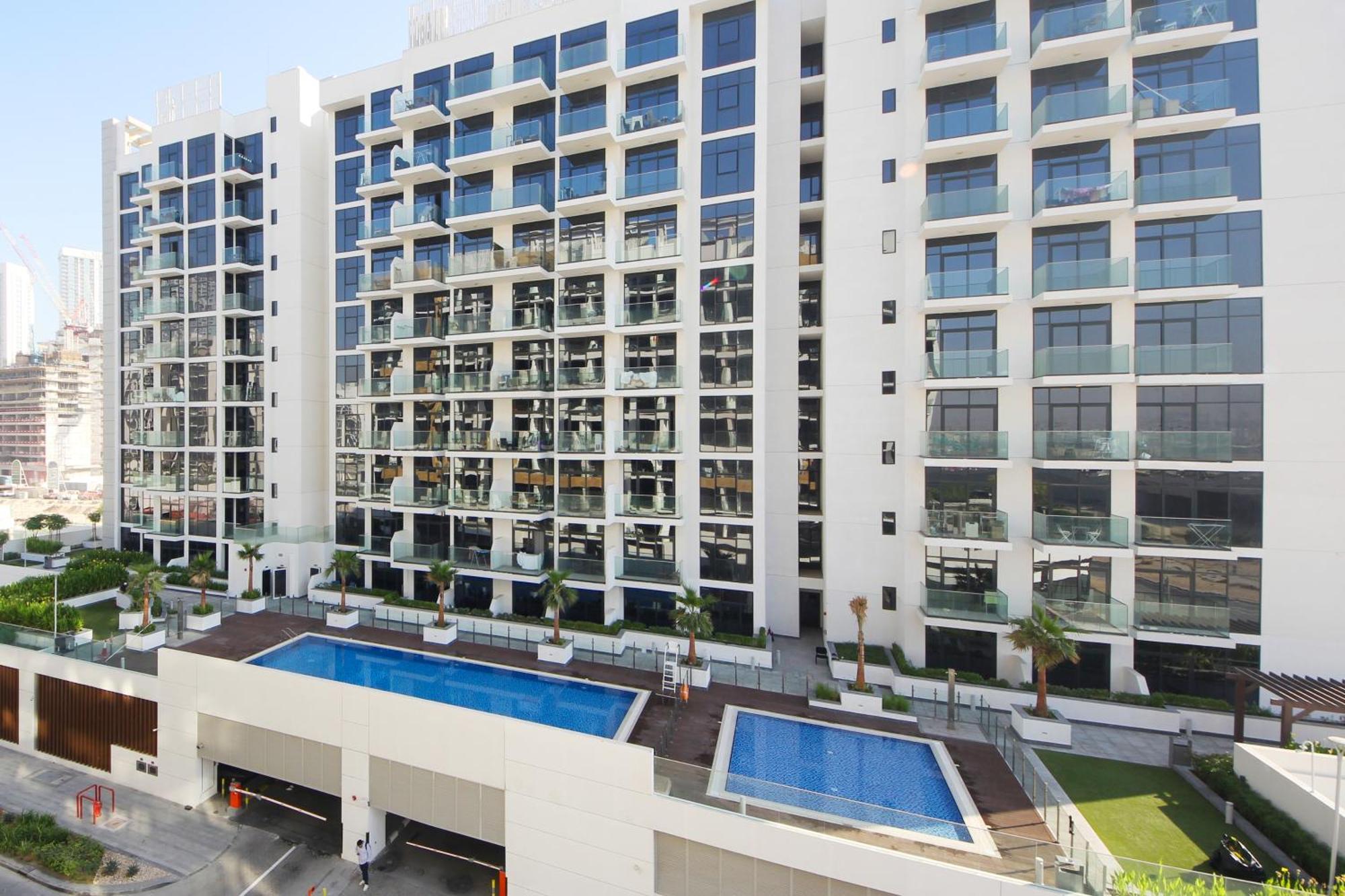 Apartemen Newarabian Azizi Riviera