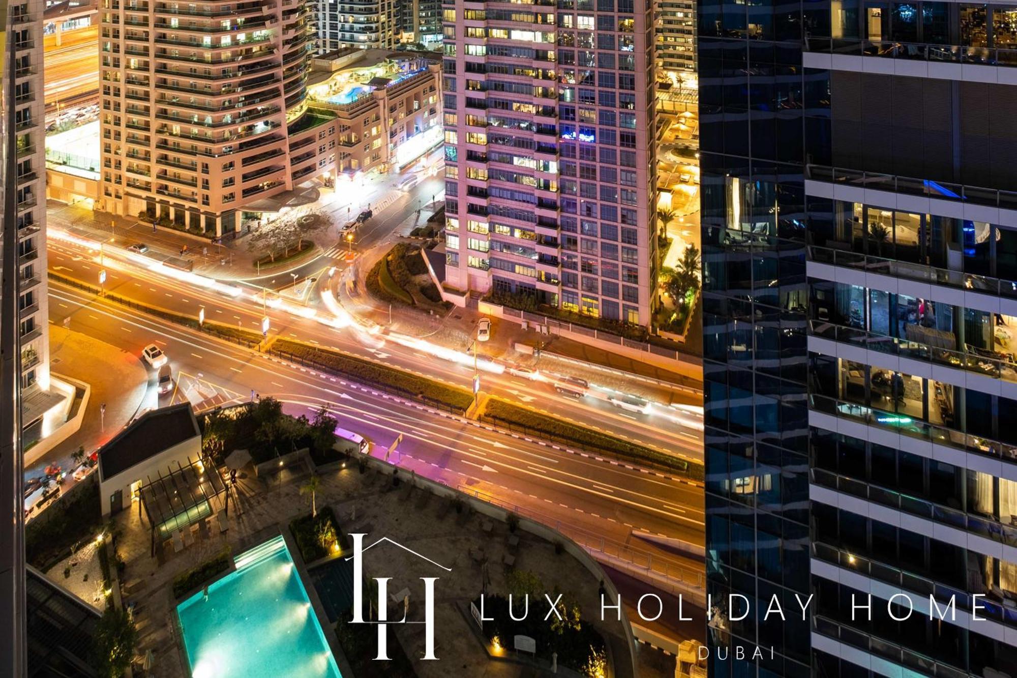 Apartment Lux The Silverene Marina View 2 *