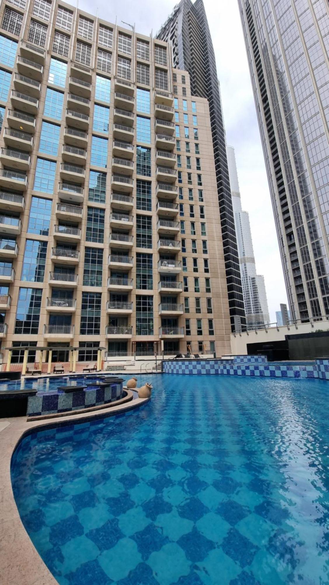 Downtown Next To Opera, Mall Appartement *
