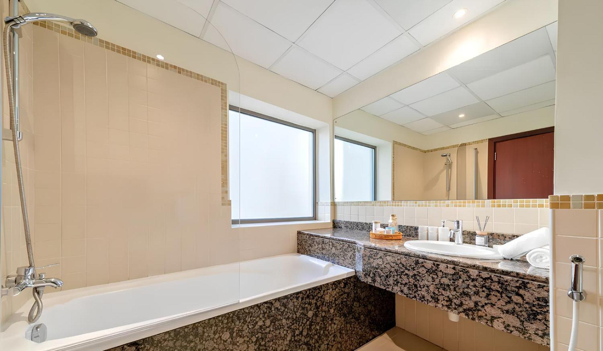 Pensión Ahlan New Horizon Jbr Dubái