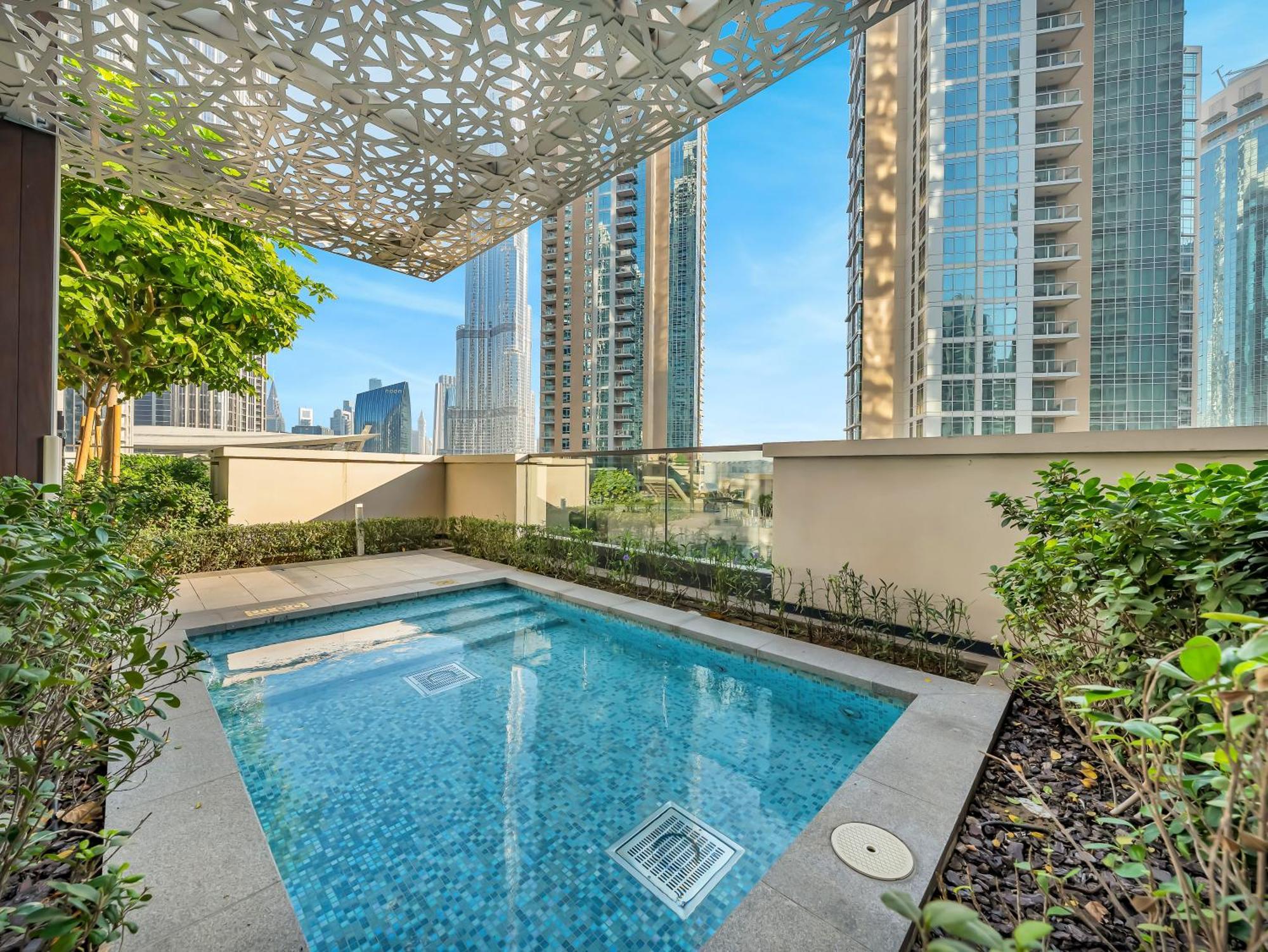 The Chic Downtown Luxury Near Burj Khalifa