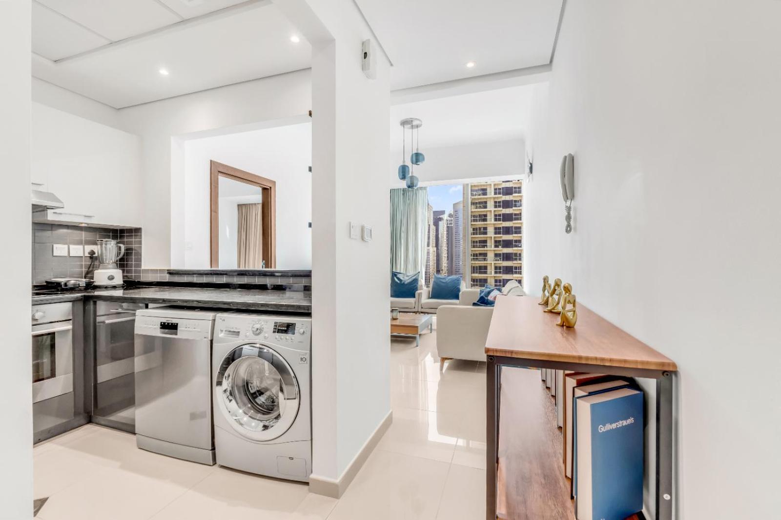 Marina Elegant 1 Bedroom On The Canal Apartament Dubai